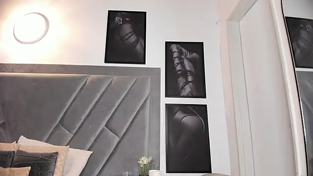 brenda nova18 online show from 07/28/26, 08:52