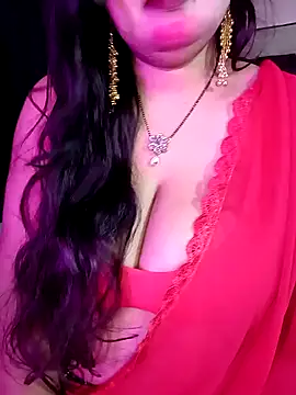 Snapshot of Suhanakhan00 chatting on 02/01/26, 07:07 Suhanakhan00 online show from 02/01/26, 07:07