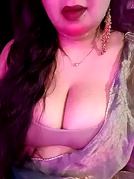 Snapshot of Suhanakhan00 chatting on 02/27/26, 05:51 Suhanakhan00 online show from 02/27/26, 05:51
