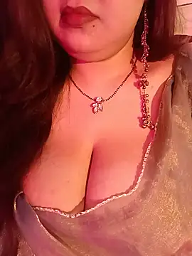 Suhanakhan00 online show from 08/06/26, 05:48