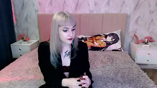 Princess Shy    online show from 01/23/25, 03:54