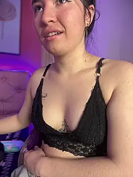 Sophie LS online show from 01/20/25, 05:15