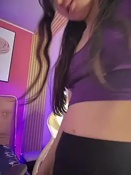 Sophie LS online show from 01/22/25, 01:42