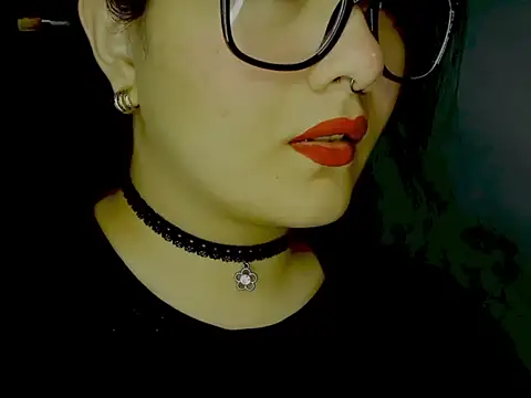 Babe-sofi online show from 07/04/26, 12:06