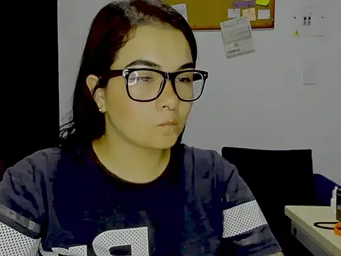 Babe-sofi online show from 07/20/26, 01:53