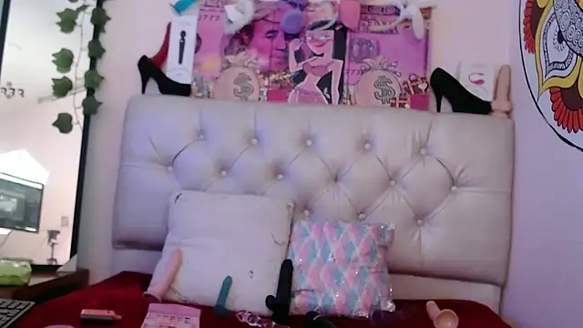 sarawiliamx online show from 03/13/25, 03:11