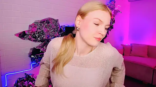 GraceGlamour online show from 12/22/24, 05:12