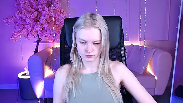 Snapshot of GraceGlamour chatting on 02/09/26, 05:11 GraceGlamour online show from 02/09/26, 05:11