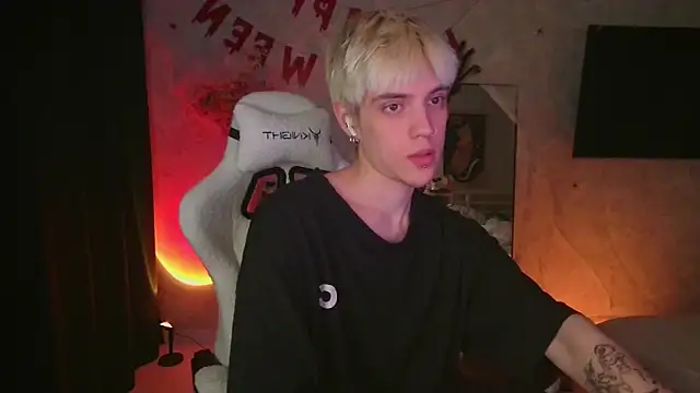 etieeis online show from 10/29/25, 03:58