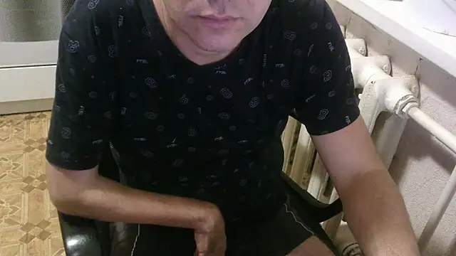 Snapshot of AlDON59 chatting on 11/08/25, 05:12 AlDON59 online show from 11/08/25, 05:12