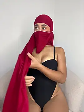 Julie Markk online show from 06/30/26, 06:25