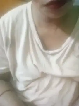 NairaSaxena online show from 07/28/26, 05:36