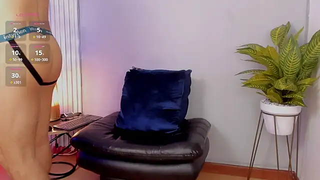 thomas eliotts online show from 12/03/24, 07:22