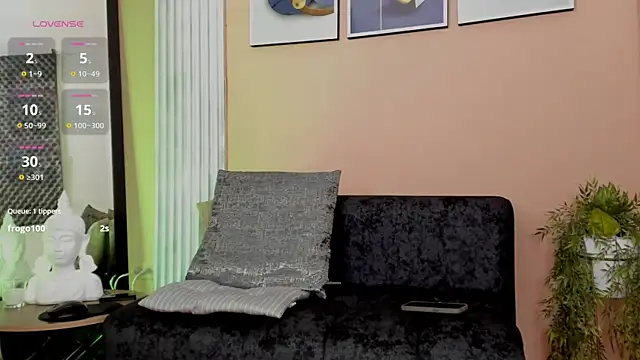 thomas eliotts online show from 11/25/25, 07:47