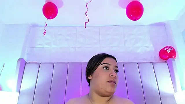MollyBigBoobs12 online show from 02/25/25, 02:25