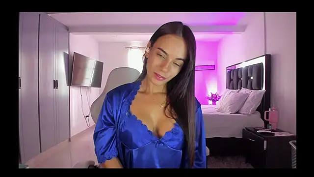 Sara lopez 28 online show from 05/23/26, 12:20