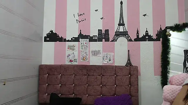 sara caplerx online show from 09/15/25, 03:45