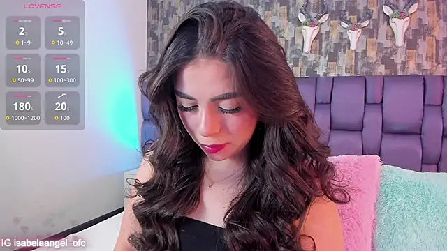 Snapshot of IsabellaAnngel chatting on 12/02/25, 11:34 IsabellaAnngel online show from 12/02/25, 11:34