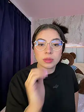 IsabellaAnngel online show from 07/16/26, 02:06