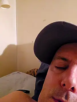 HeteroHotGuy1 online show from 12/16/24, 01:42