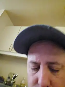 HeteroHotGuy1 online show from 02/14/25, 02:44