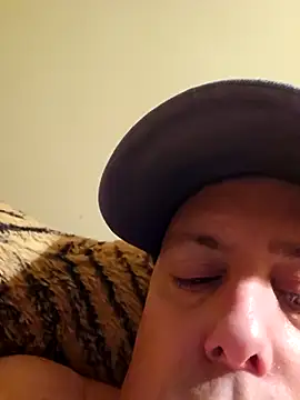 HeteroHotGuy1 online show from 03/21/25, 01:56