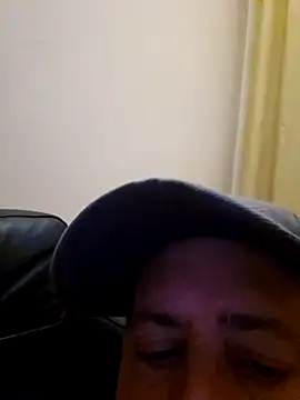 HeteroHotGuy1 online show from 09/09/25, 09:36