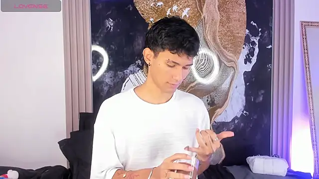 Alexx tc online show from 06/09/26, 03:29