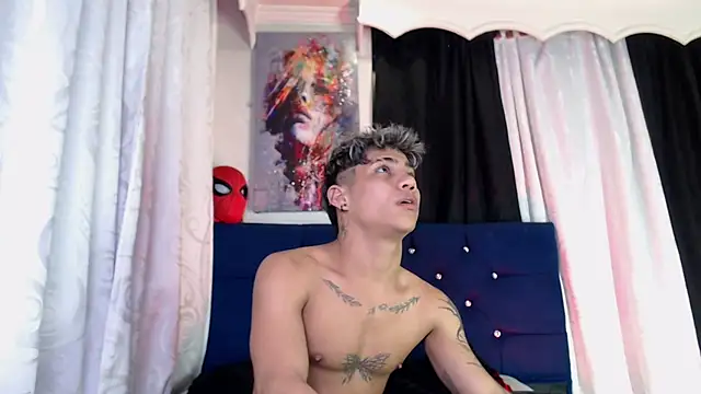 Snapshot of Sexys_Boys_Hot1 chatting on 05/19/26, 01:11 Sexys Boys Hot1 online show from 05/19/26, 01:11