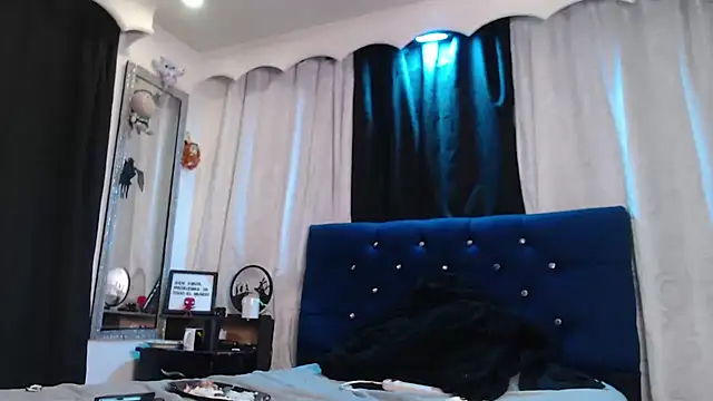 Sexys Boys Hot1 online show from 07/03/26, 12:17