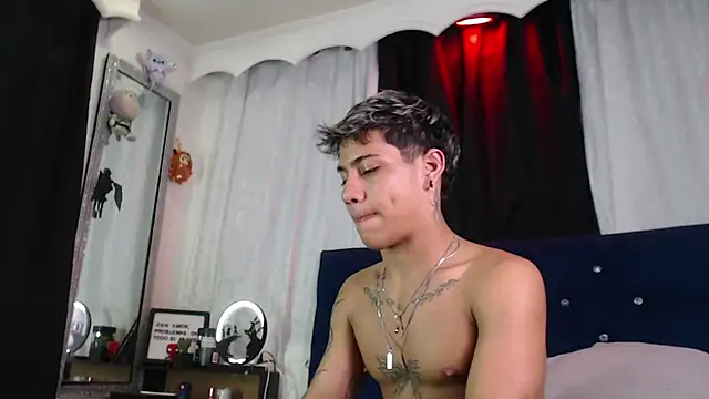 Sexys Boys Hot1 online show from 07/07/26, 06:47