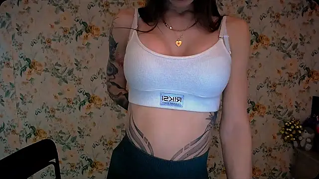 Asia N  online show from 01/21/25, 07:26