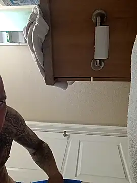 huego79 online show from 09/30/25, 02:38