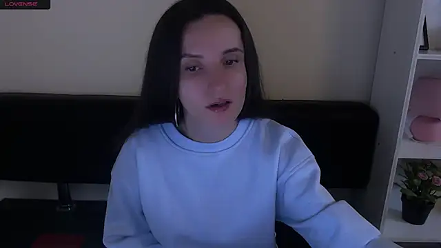 LaimaV  online show from 01/11/25, 05:07