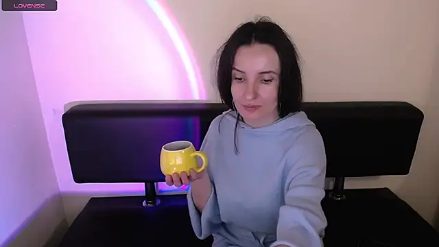 LaimaV  online show from 09/30/25, 12:54