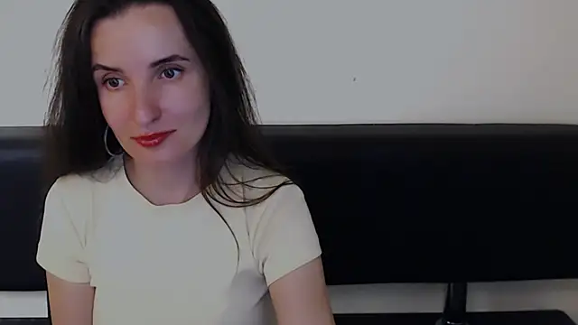 LaimaV  online show from 05/31/26, 06:09
