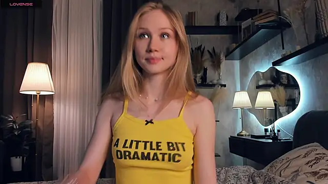 AnitaaClark online show from 09/13/25, 06:08