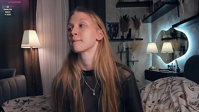 AnitaaClark online show from 10/12/25, 08:08