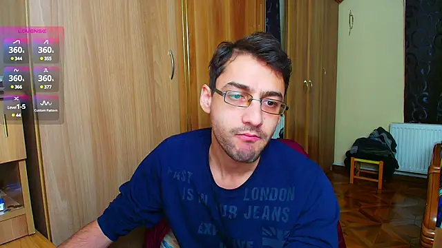 Snapshot of HungEddy chatting on 01/15/25, 08:48 HungEddy online show from 01/15/25, 08:48