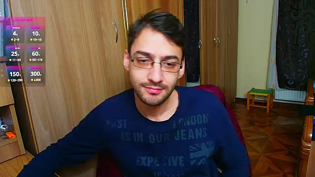 Snapshot of HungEddy chatting on 01/18/25, 08:19 HungEddy online show from 01/18/25, 08:19