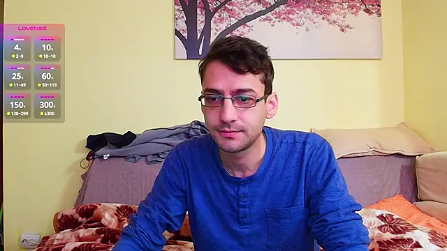 Snapshot of HungEddy chatting on 02/25/25, 05:19 HungEddy online show from 02/25/25, 05:19