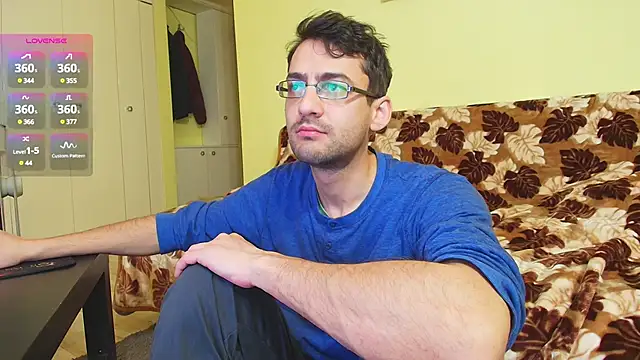 Snapshot of HungEddy chatting on 02/27/25, 05:58 HungEddy online show from 02/27/25, 05:58