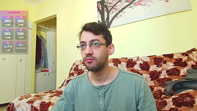 Snapshot of HungEddy chatting on 03/09/25, 12:09 HungEddy online show from 03/09/25, 12:09