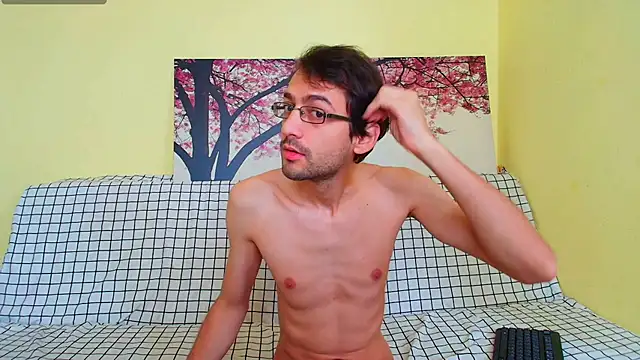 Snapshot of HungEddy chatting on 09/12/25, 06:02 HungEddy online show from 09/12/25, 06:02