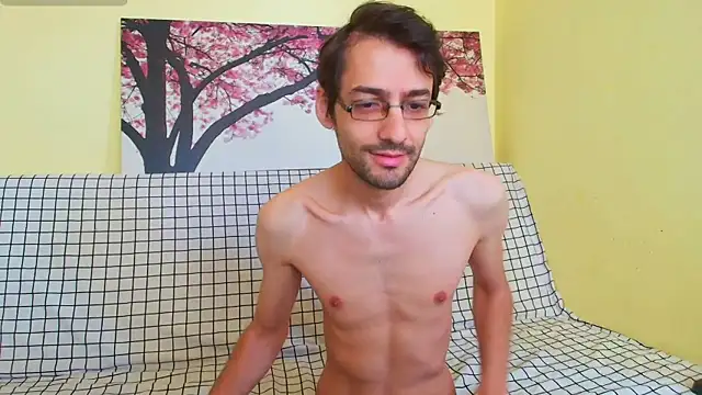 Snapshot of HungEddy chatting on 09/14/25, 08:24 HungEddy online show from 09/14/25, 08:24