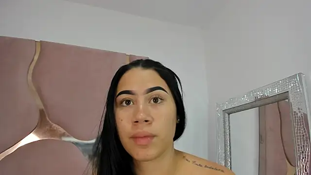 Snapshot of Sofia-candyht chatting on 03/29/26, 05:24 Sofia-candyht online show from 03/29/26, 05:24