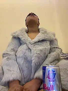 Snapshot of maskinamy chatting on 01/16/25, 02:51 maskinamy online show from 01/16/25, 02:51