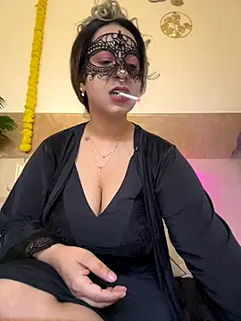 Snapshot of maskinamy chatting on 11/02/25, 03:47 maskinamy online show from 11/02/25, 03:47