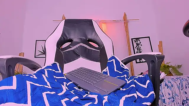 Ian Cooper  online show from 12/04/24, 04:32