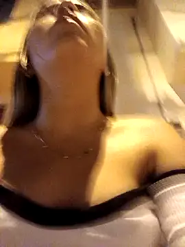 Snapshot of GIRL_DONCELLA chatting on 03/02/25, 12:20 GIRL DONCELLA online show from 03/02/25, 12:20